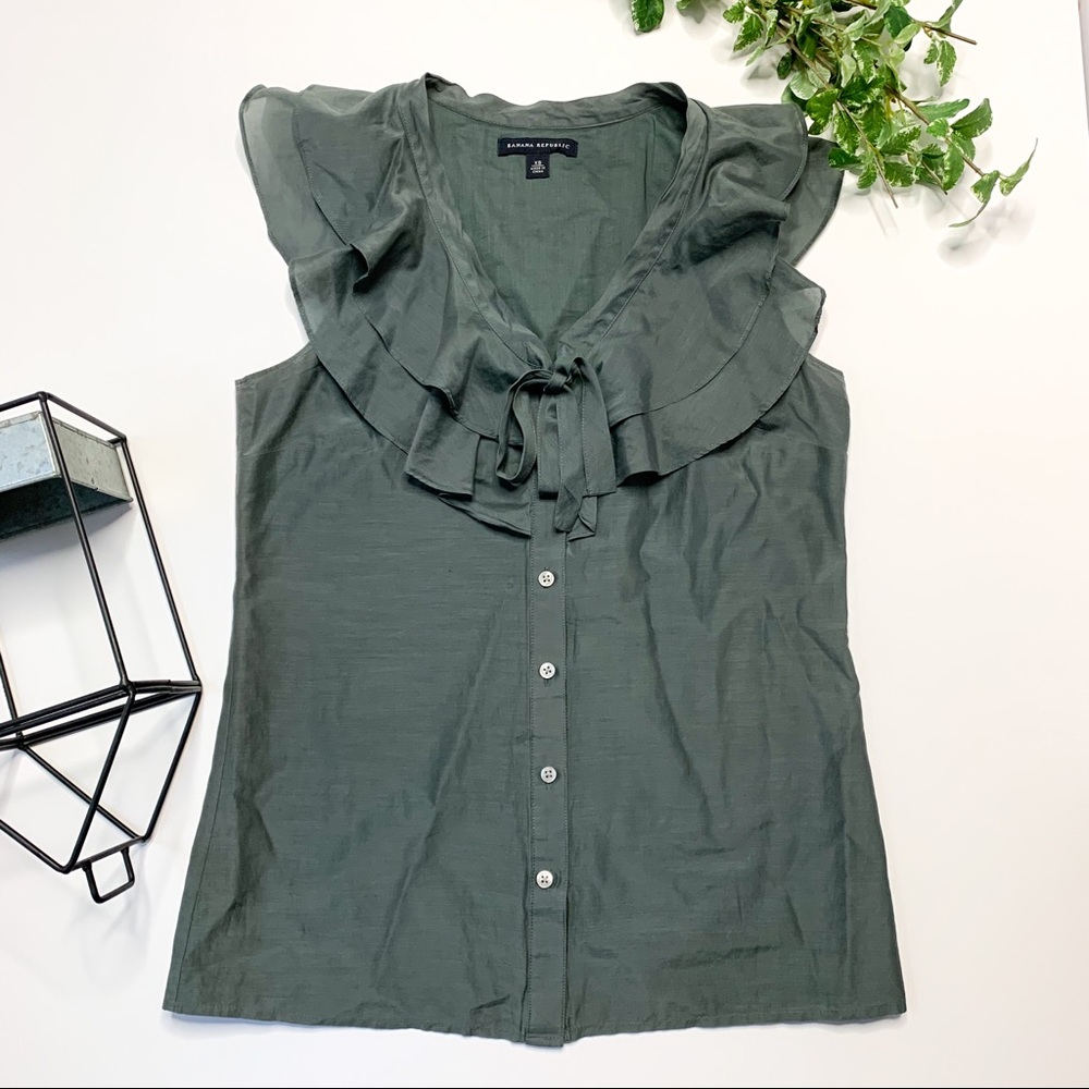 Banana Republic green blouse